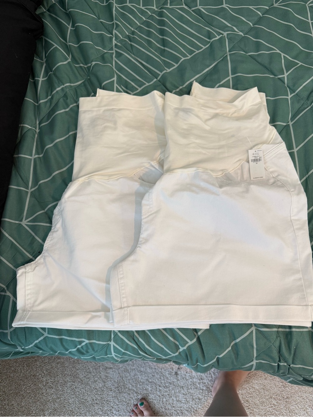 NWT White Maternity Shorts
